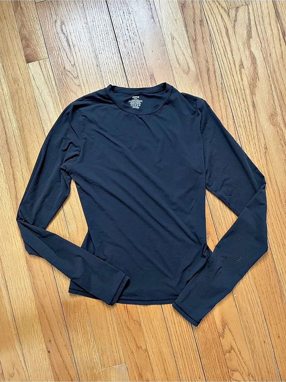SKIMS Long Sleeve Top in Black